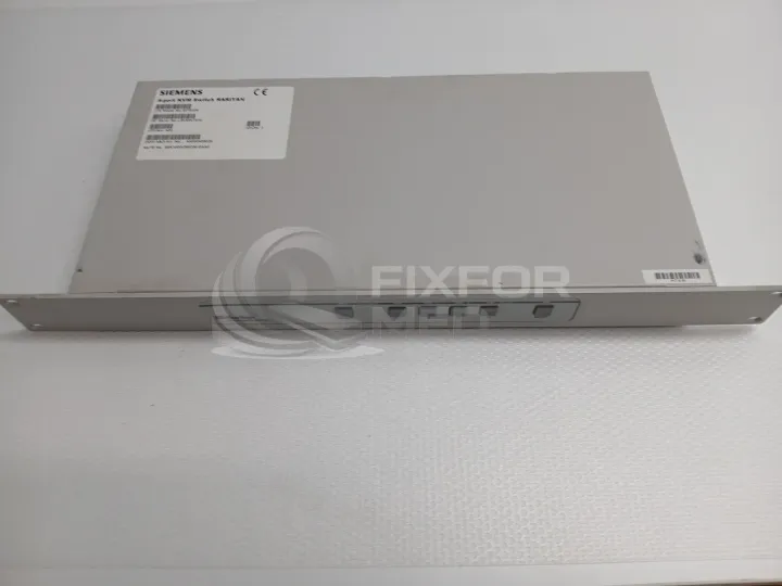 SIEMENS 8379328 4-PORT KVM Switch Raritan - repuesto de imagen médica CT Parts, imagen 1