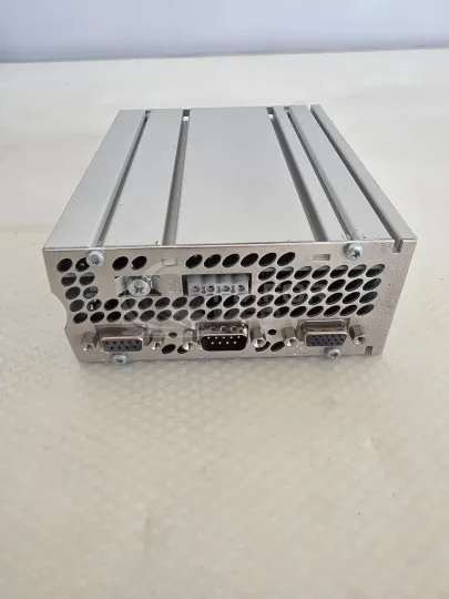 SIEMENS 8673548 FREQUENCY CONTROLLER LIFT/ROTATION - repuesto de imagen médica MG, imagen 1