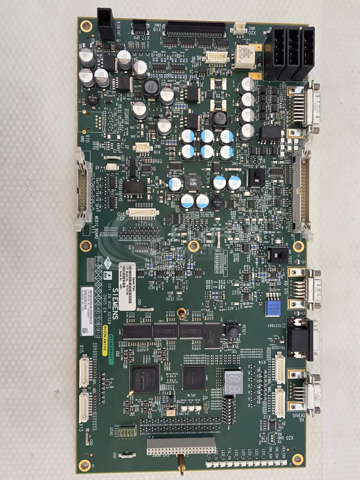D905 E4 - PN 10139905 / 10742184